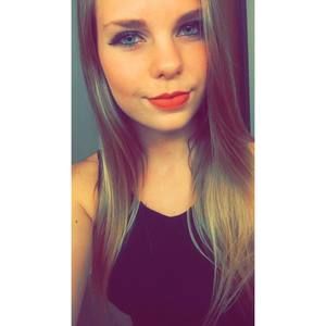 Meet your Posher, Erika